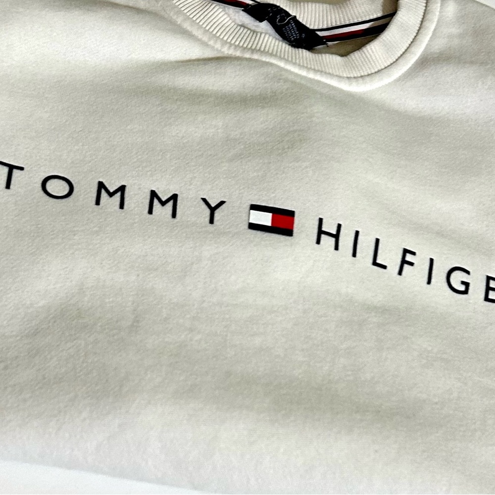 Womens Tommy Hilfiger Sweatshirt